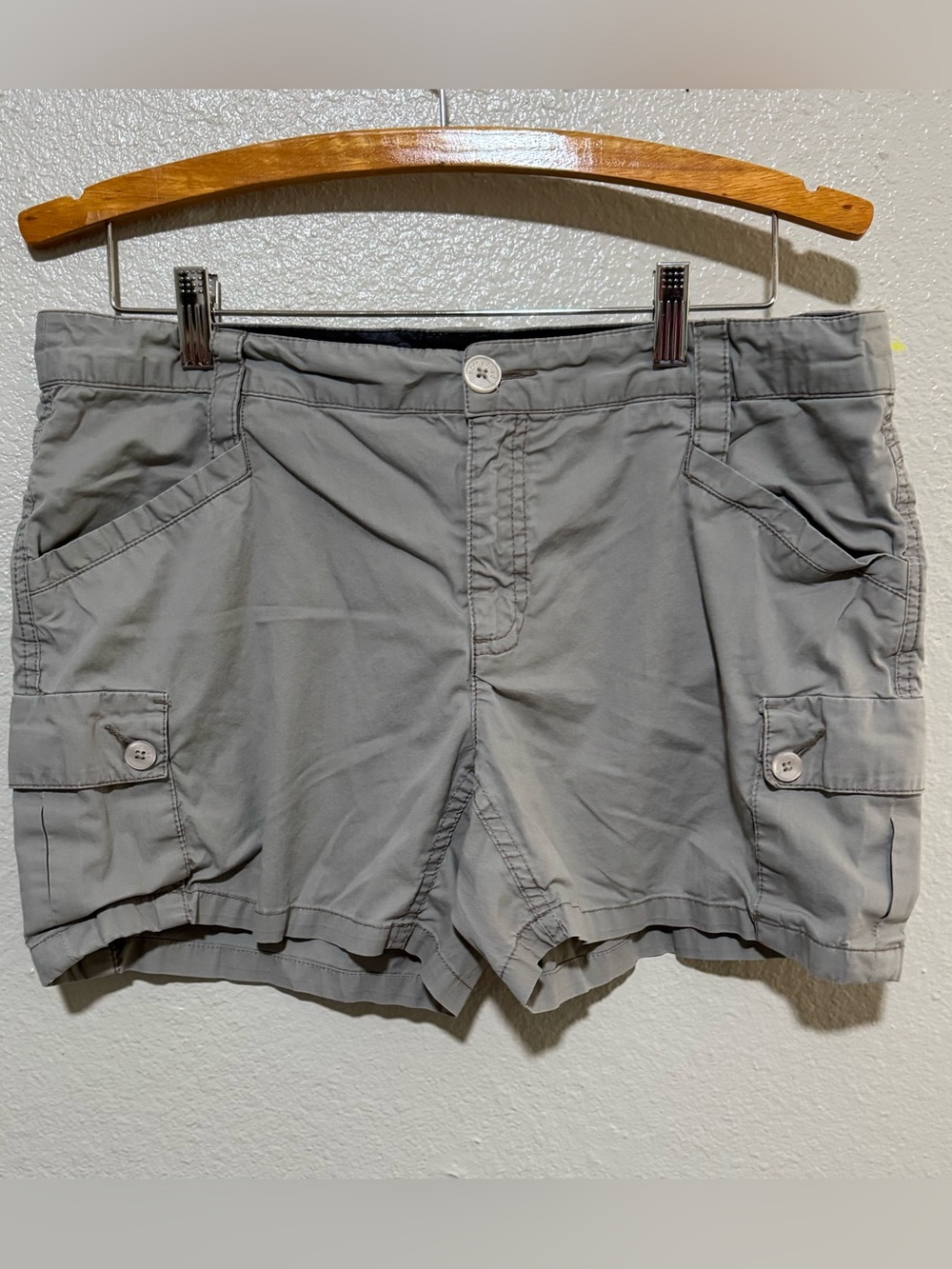 Horny Toad Organic Cotton Blend Tan Beige Casual Cargo Shorts W Sz.10 Inseam 4”